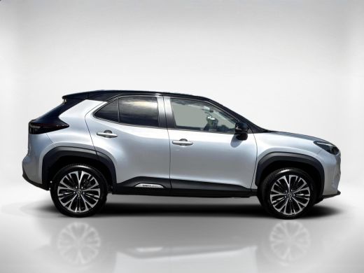 Toyota Yaris Cross 1.5 Hybrid Executive | Lederen bekleding | ActivLease financial lease