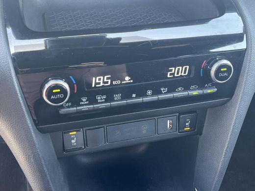 Toyota Yaris Cross 1.5 Hybrid GR Sport | Head up display | Navigatie | Stoelverwarming | Parkeersensoren | ActivLease financial lease