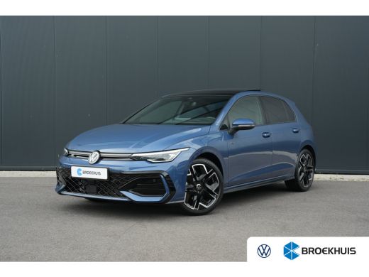 Volkswagen Golf 1.5 eTSI R-Line Edition | Panorama | Harman & Kardon | HUD | Sportonderstel | Dodehoek Detectie | ActivLease financial lease