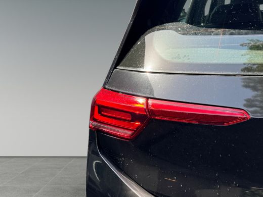 Volkswagen ID.3 Life 58 kWh 204pk Parkeersensoren v&oacute;&oacute;r en achter | Adaptive Cruise Control | Voorstoelen verwarmbaar ActivLease financial lease
