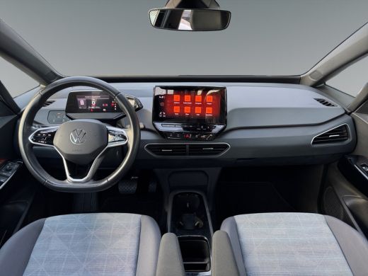 Volkswagen ID.3 Life 58 kWh 204pk Parkeersensoren v&oacute;&oacute;r en achter | Adaptive Cruise Control | Voorstoelen verwarmbaar ActivLease financial lease