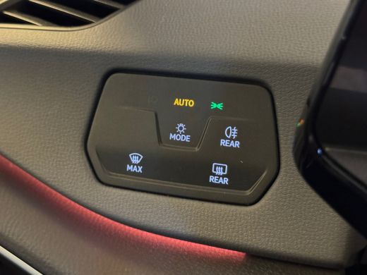 Volkswagen ID.3 Life 58 kWh 204pk Parkeersensoren v&oacute;&oacute;r en achter | Adaptive Cruise Control | Voorstoelen verwarmbaar ActivLease financial lease