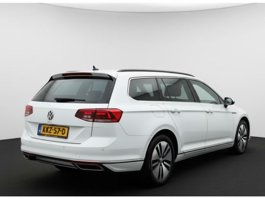 Volkswagen Passat Variant 218PK DSG HYBRID GTE BUSINESS CAMERA/NAVI/VIRTUAL ActivLease financial lease
