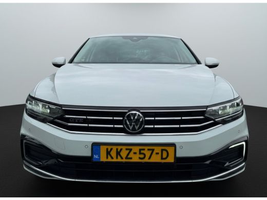 Volkswagen Passat Variant 218PK DSG HYBRID GTE BUSINESS CAMERA/NAVI/VIRTUAL ActivLease financial lease