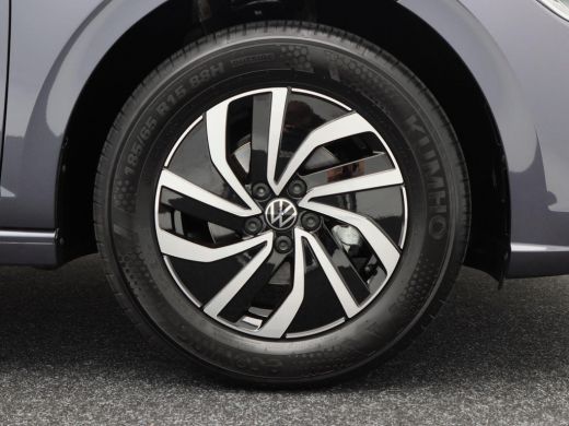 Volkswagen Polo 1.0 TSi Edition | Cruise Control | Airco | Parkeersensoren | CarPlay | 15 Inch | 2.656 Km !! ActivLease financial lease