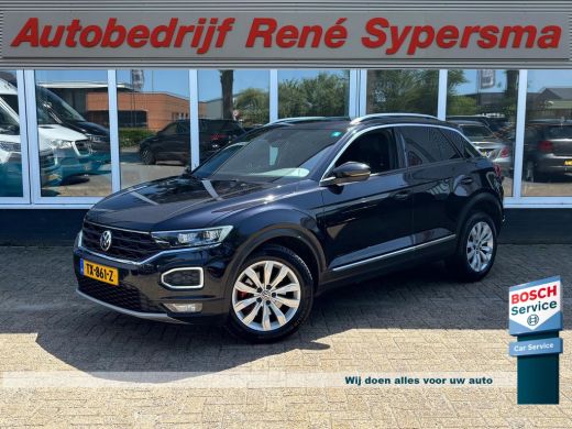 Volkswagen T-Roc 1.0 TSI Sport | Apple Carplay | Leer | Stoelverwarming | Achterruitrijcamera | Adaptieve Cruise ActivLease financial lease
