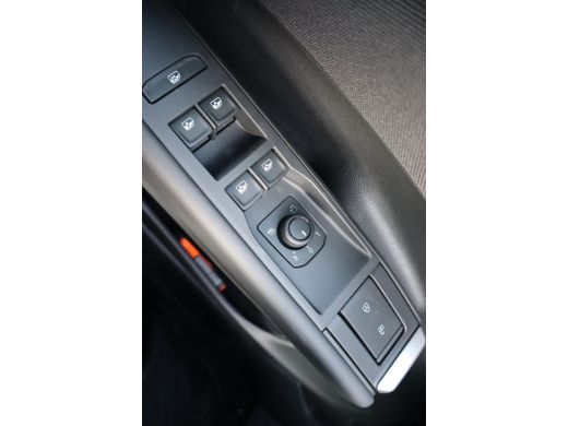 Volkswagen T-Roc Life First Edition | 'App-Connect' draadloze smartphone integratie | Automatische afstandsregelin... ActivLease financial lease