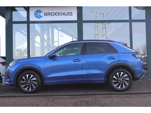 Volkswagen T-Roc Life First Edition | 'App-Connect' draadloze smartphone integratie | Automatische afstandsregelin... ActivLease financial lease