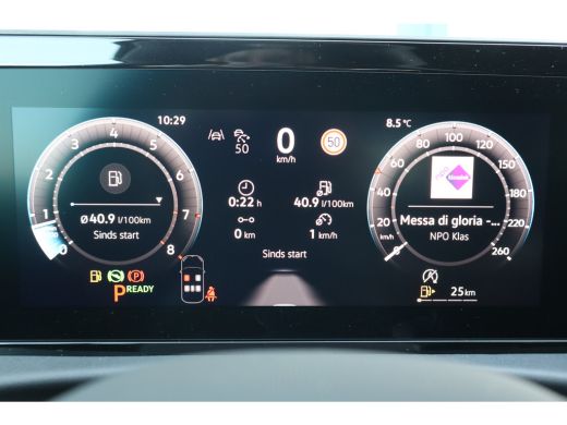 Volkswagen T-Roc Life First Edition | 'App-Connect' draadloze smartphone integratie | Automatische afstandsregelin... ActivLease financial lease