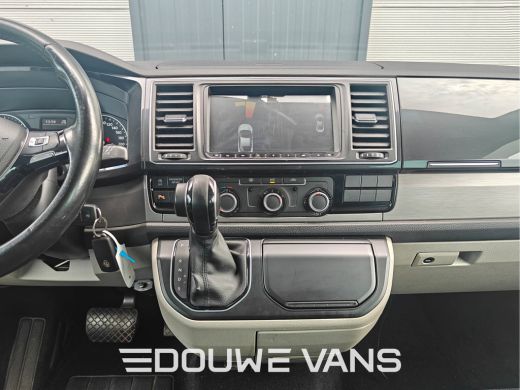 Volkswagen Transporter 2.0 TDI Dubbel Cabine 5 Persoons Airco LED 2x Schuifdeur Trekhaak ActivLease financial lease