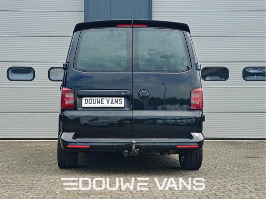 Volkswagen Transporter 2.0 TDI Dubbel Cabine 5 Persoons Airco LED 2x Schuifdeur Trekhaak ActivLease financial lease