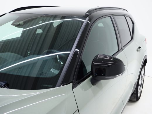 Volvo  XC40 Ext. Range 252PK Plus 82kWh | Warmtepomp | Privacy glas | Stoelverw. | Nubuck | Adapt cruise ActivLease financial lease