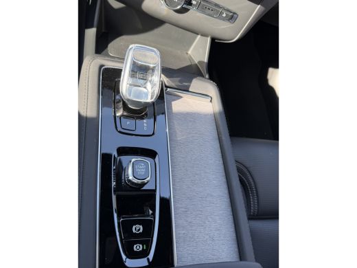 Volvo  XC90 2.0 T8 Plug-in hybrid AWD Ultra Dark B&W-Stoel vent/mass-ACC-Pano-Head up-Keyless ActivLease financial lease