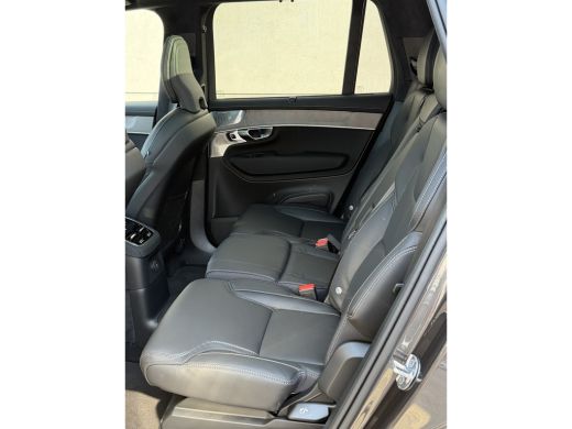 Volvo  XC90 2.0 T8 Plug-in hybrid AWD Ultra Dark B&W-Stoel vent/mass-ACC-Pano-Head up-Keyless ActivLease financial lease