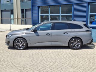 Peugeot 308 SW 1.6 HYbrid 180 Allure Pack Business | Achterbank in 3 delen neerklapbaar met skiluik | Achterb...