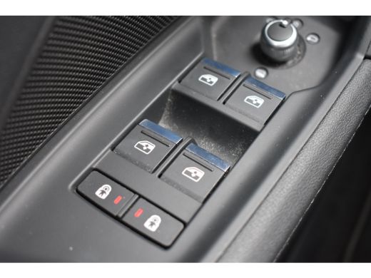Audi A3 Limousine 30 TFSI 110PK S edition | STOELVERW. | APP. CONNECT | CRUISE CONTROL | CLIMATE CONTROL ... ActivLease financial lease