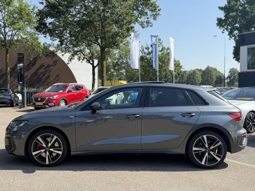 Audi A3 Sportback 45 TFSI e S edition Competition 245 PK PHEV | VAN &euro; 34.900,- VOOR &euro; 32.877,- | UW WK-VO... ActivLease financial lease