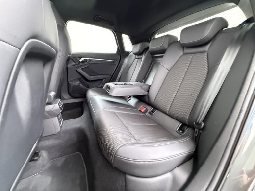 Audi A3 Sportback 45 TFSI e S edition Competition 245 PK PHEV |  S-LINE INTERIEUR & EXTERIEUR | PANORAMAD... ActivLease financial lease