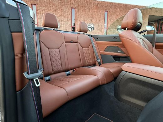 BMW 4 Serie Cabrio M440i xDrive | Individial | M Carbon | Stoelvent. ActivLease financial lease