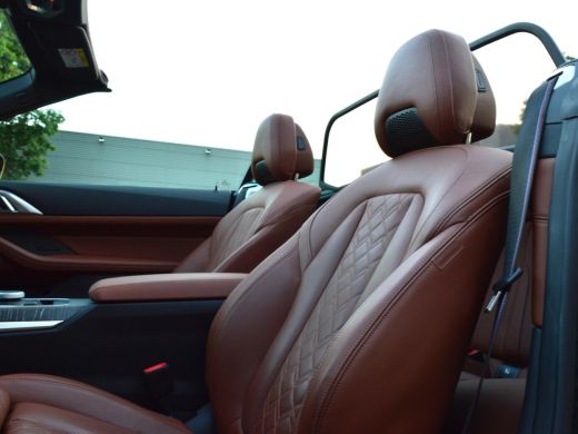 BMW 4 Serie Cabrio M440i xDrive | Individial | M Carbon | Stoelvent. ActivLease financial lease