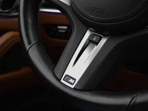 BMW 4 Serie Cabrio M440i xDrive | Individial | M Carbon | Stoelvent. ActivLease financial lease