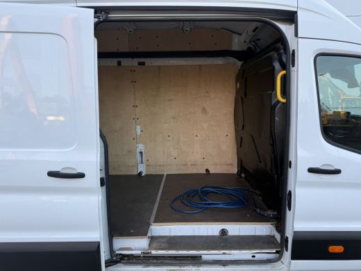 Ford E-Transit 68kWh 184PK L4H3 317km WLTP 95.3% (SOH) BEV Snelladen Carplay Climate control Cruise control Navi... ActivLease financial lease