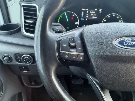 Ford E-Transit 68kWh 184PK L4H3 317km WLTP 95.3% (SOH) BEV Snelladen Carplay Climate control Cruise control Navi... ActivLease financial lease