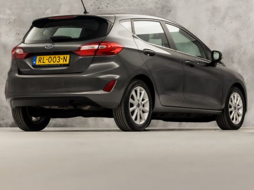 Ford Fiesta 1.0 EcoBoost Titanium (PANORAMADAK, APPLE CARPLAY, GROOT NAVI, BANG&OLUFSEN, STUUR/STOELVERWARMIN... ActivLease financial lease