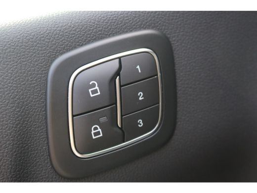 Ford Kuga 2.5 PHEV ST-Line X Elektr.-achterklep/Winter-pack/360-Camera/Memory-stoel/Head-up ActivLease financial lease