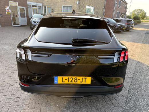 Ford Mustang Mach-E Mach-E RWD 75 kWh SOH 91.6% Leer, Camera, Stoel/Stuur Verwarming, Adap.Cruise ActivLease financial lease