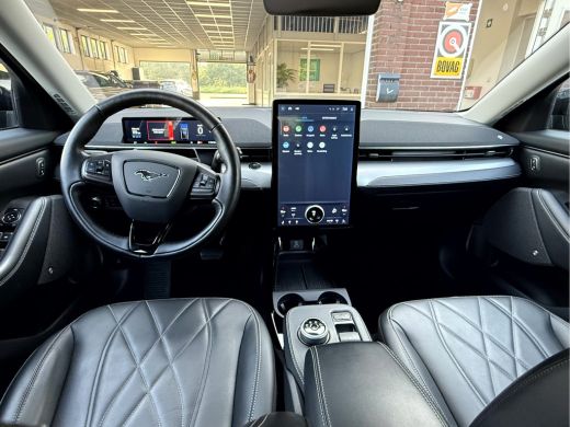 Ford Mustang Mach-E Mach-E RWD 75 kWh SOH 91.6% Leer, Camera, Stoel/Stuur Verwarming, Adap.Cruise ActivLease financial lease