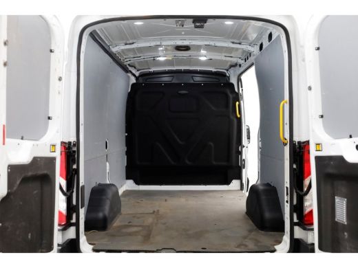Ford Transit 350 2.0 TDCI 130pk E6 L2H2 Trend Airco/Navi/Camera 12-2019 ActivLease financial lease