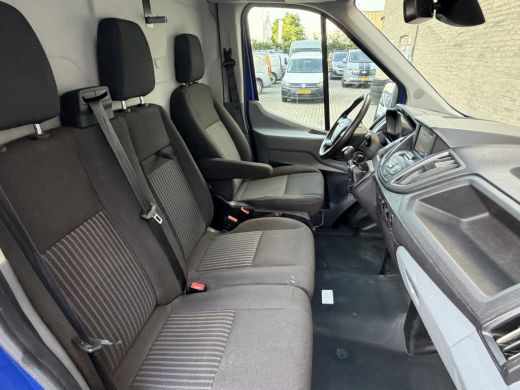 Ford Transit 350 2.0 TDCI 130PK Euro 6L2H2 Trend CarPlay/cruise/trekhaak ActivLease financial lease
