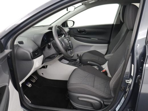 Hyundai Bayon 1.0 T-GDI Comfort Smart | Carplay | Camera | Airco | Cruise control | Sfeerverlichting | Parkeerh... ActivLease financial lease