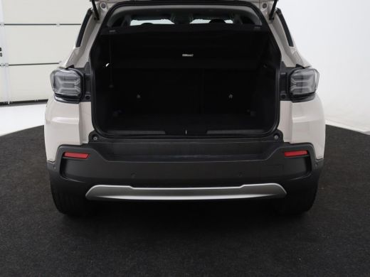 Jeep Avenger Longitude 54 kWh | SOH 97,5% | Adaptive cruise | Carplay | Camera | Full LED | Climate control | ... ActivLease financial lease