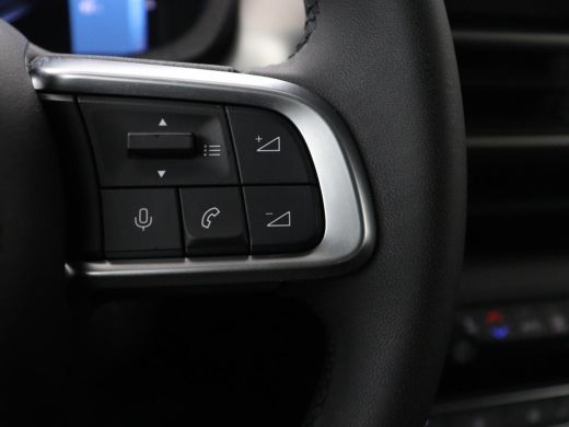 Jeep Avenger Longitude 54 kWh | SOH 97,5% | Adaptive cruise | Carplay | Camera | Full LED | Climate control | ... ActivLease financial lease