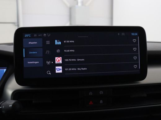 Jeep Avenger Longitude 54 kWh | SOH 97,5% | Adaptive cruise | Carplay | Camera | Full LED | Climate control | ... ActivLease financial lease