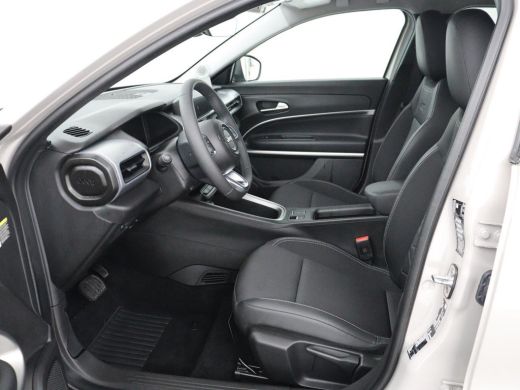 Jeep Avenger Longitude 54 kWh | SOH 97,5% | Adaptive cruise | Carplay | Camera | Full LED | Climate control | ... ActivLease financial lease