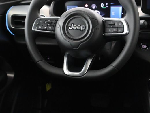 Jeep Avenger Longitude 54 kWh | SOH 97,5% | Adaptive cruise | Carplay | Camera | Full LED | Climate control | ... ActivLease financial lease
