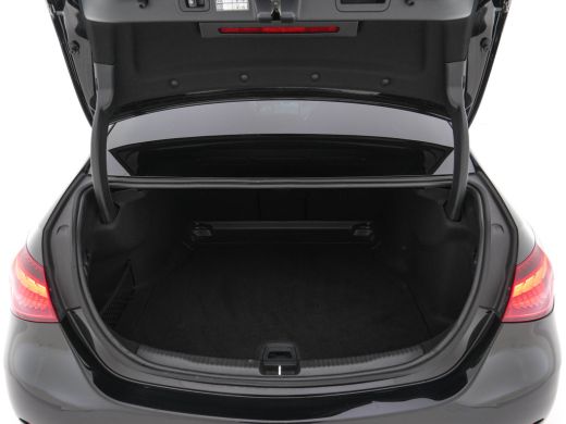 Mercedes-Benz C-Klasse 180 AMG Line (INCL-BTW) *PANO | LEATHER | FULL-LED | HEATED-SPORTSEATS | DIGI-COCKPIT | BLINDSPOT... ActivLease financial lease