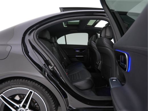 Mercedes-Benz C-Klasse 180 AMG Line (INCL-BTW) *PANO | LEATHER | FULL-LED | HEATED-SPORTSEATS | DIGI-COCKPIT | BLINDSPOT... ActivLease financial lease
