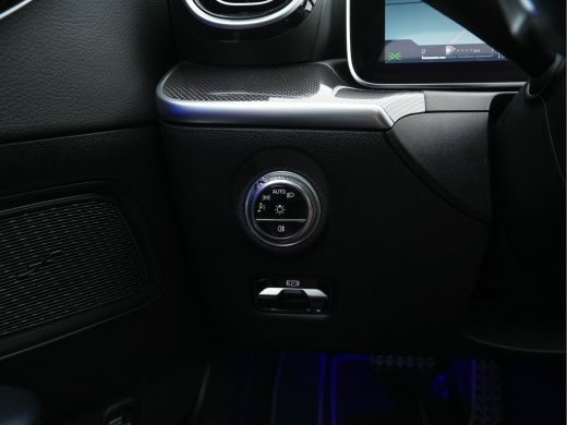 Mercedes-Benz C-Klasse 180 AMG Line (INCL-BTW) *PANO | LEATHER | FULL-LED | HEATED-SPORTSEATS | DIGI-COCKPIT | BLINDSPOT... ActivLease financial lease