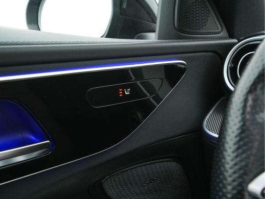 Mercedes-Benz C-Klasse 180 AMG Line (INCL-BTW) *PANO | LEATHER | FULL-LED | HEATED-SPORTSEATS | DIGI-COCKPIT | BLINDSPOT... ActivLease financial lease