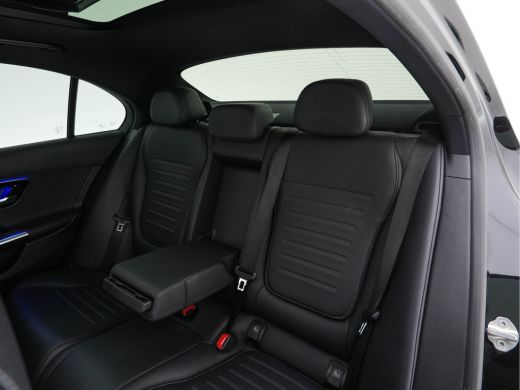 Mercedes-Benz C-Klasse 180 AMG Line (INCL-BTW) *PANO | LEATHER | FULL-LED | HEATED-SPORTSEATS | DIGI-COCKPIT | BLINDSPOT... ActivLease financial lease