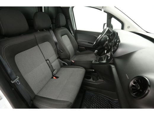 Mercedes-Benz Citan 110 CDI | 3 Zits | Airco | Cruise | Carplay | Parkeersens. | LED ActivLease financial lease