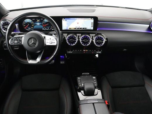 Mercedes-Benz CLA Shooting Brake 180 Business Solution AMG | Panoramadak | Stoelverwarming | Memory | Sfeerverlicht... ActivLease financial lease