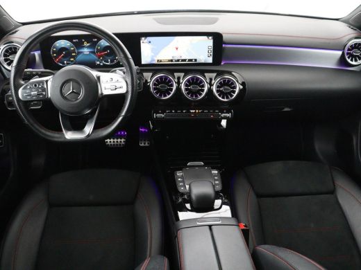 Mercedes-Benz CLA Shooting Brake 180 Business Solution AMG | Sfeerverlichting Stoelverwarming | Memory | Matrix LED... ActivLease financial lease
