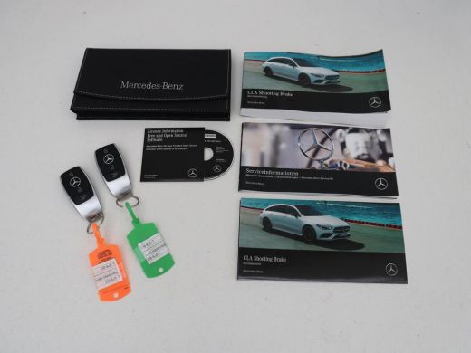 Mercedes-Benz CLA Shooting Brake 180 Business Solution AMG | Sfeerverlichting Stoelverwarming | Memory | Matrix LED... ActivLease financial lease