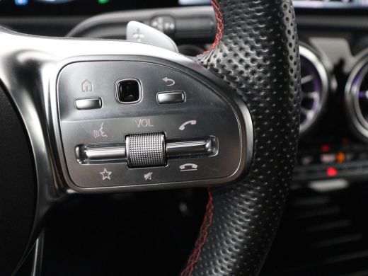 Mercedes-Benz CLA Shooting Brake 180 Business Solution AMG | Sfeerverlichting Stoelverwarming | Memory | Matrix LED... ActivLease financial lease