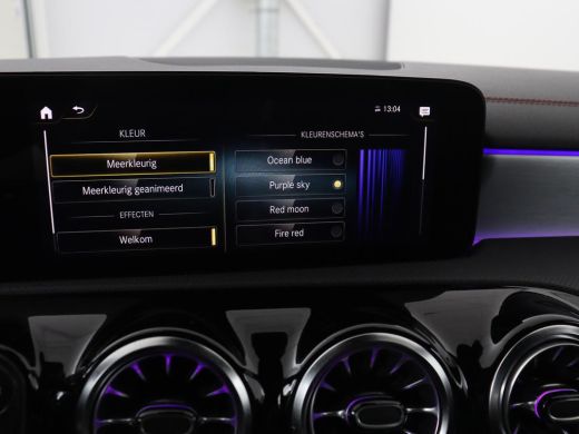 Mercedes-Benz CLA Shooting Brake 180 Business Solution AMG | Sfeerverlichting Stoelverwarming | Memory | Matrix LED... ActivLease financial lease